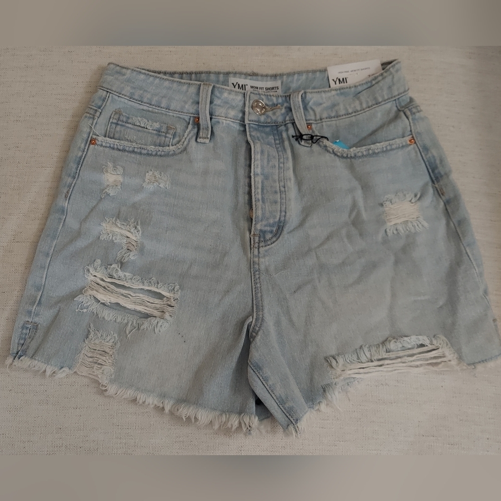 YMI Light Wash Distressed Denim Shorts Size 7